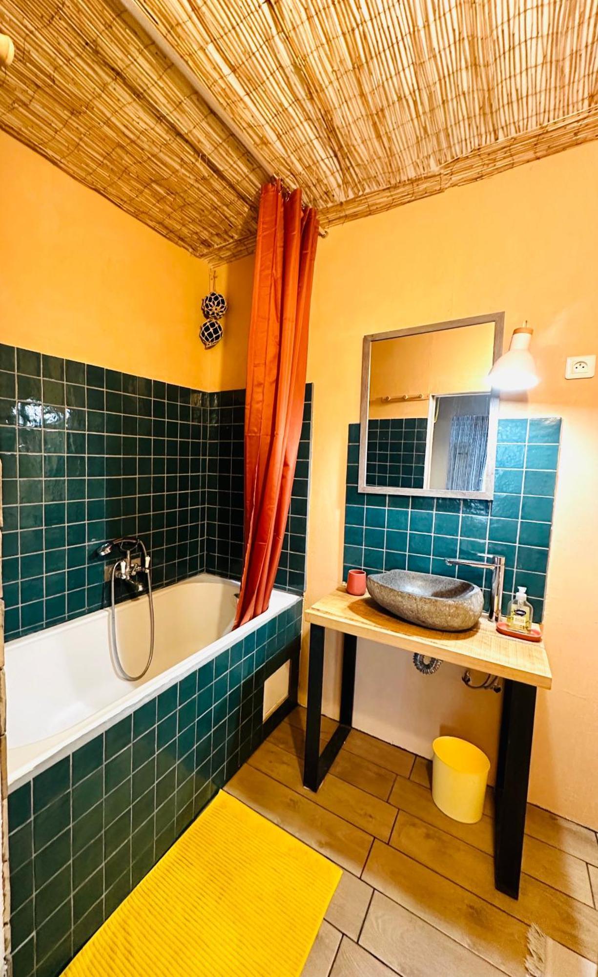 Cosy, Climatise, Au Coeur De Sete Apartman Kültér fotó